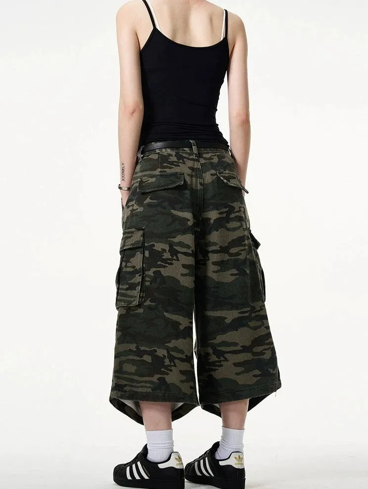 Camo Bermuda Capri Cargo Shorts