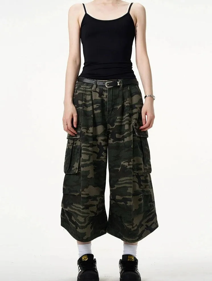 Camo Bermuda Capri Cargo Shorts