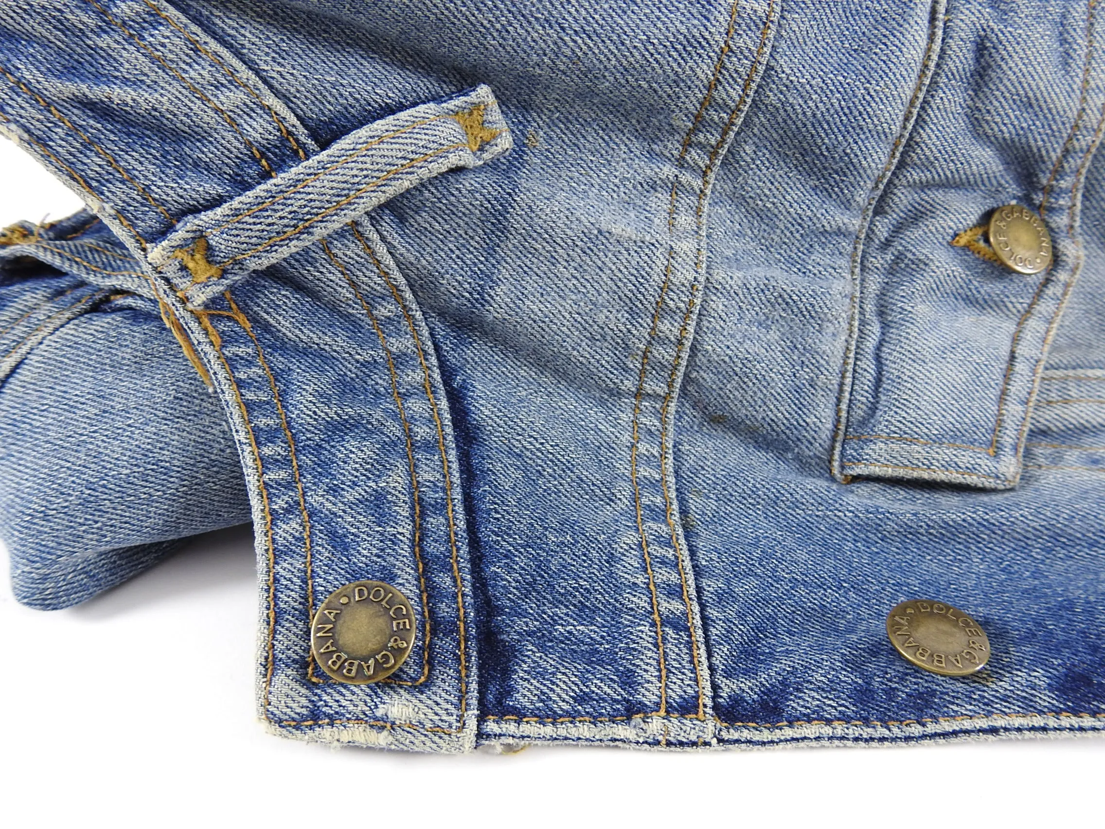 Dolce & Gabbana Denim Jacket with Leopard Pattern Lining - IT42 / 6