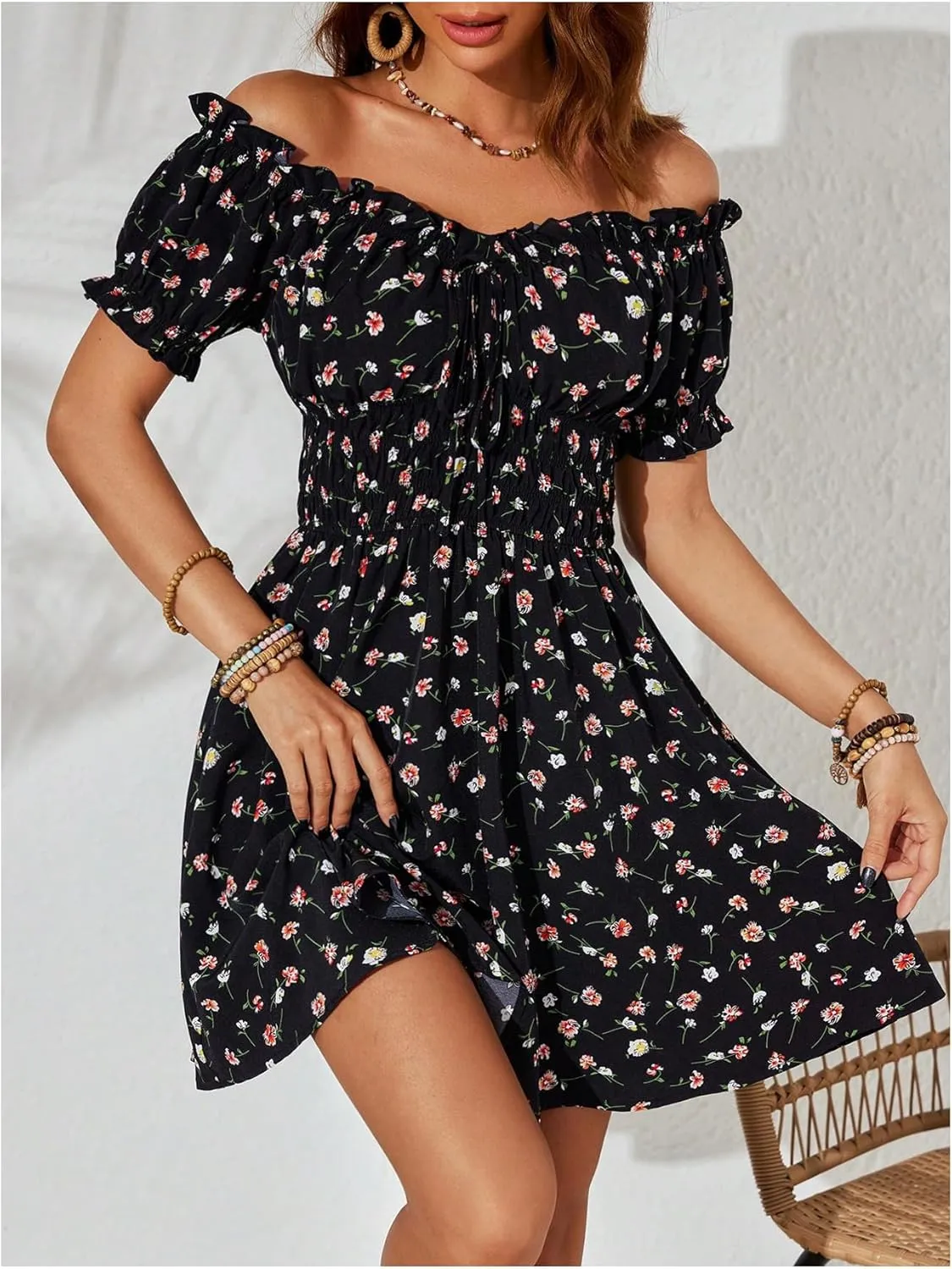 Floerns Women's Boho Floral Print Off Shoulder Ruffle Puff Sleeve Smocked Short Dress