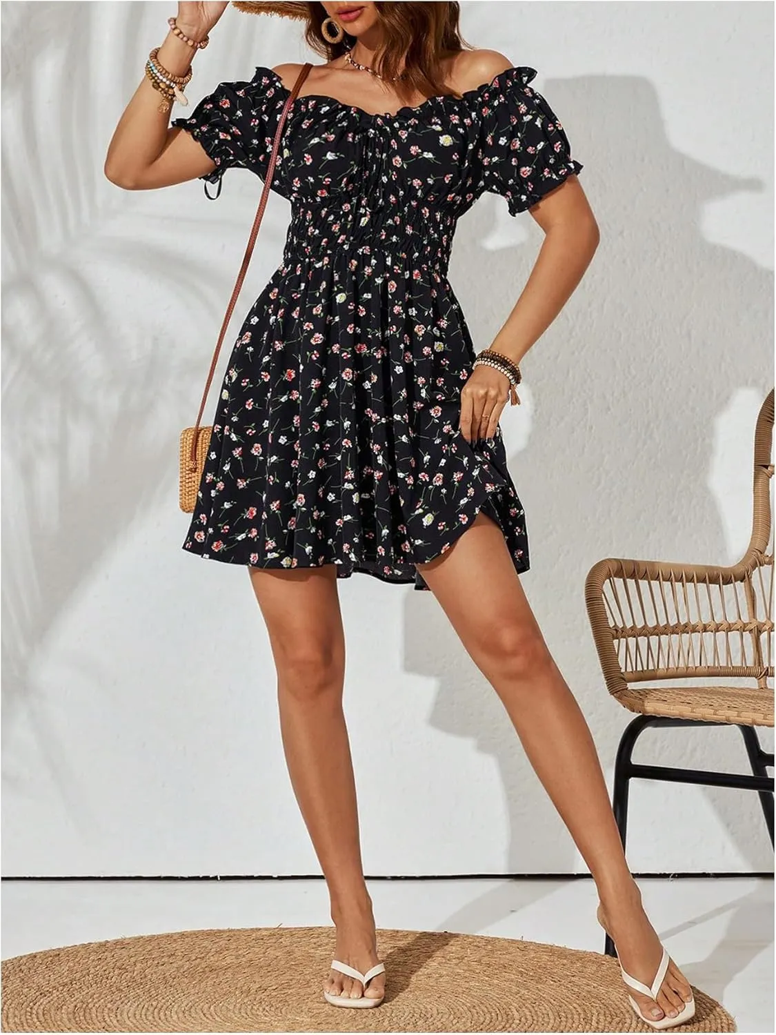 Floerns Women's Boho Floral Print Off Shoulder Ruffle Puff Sleeve Smocked Short Dress